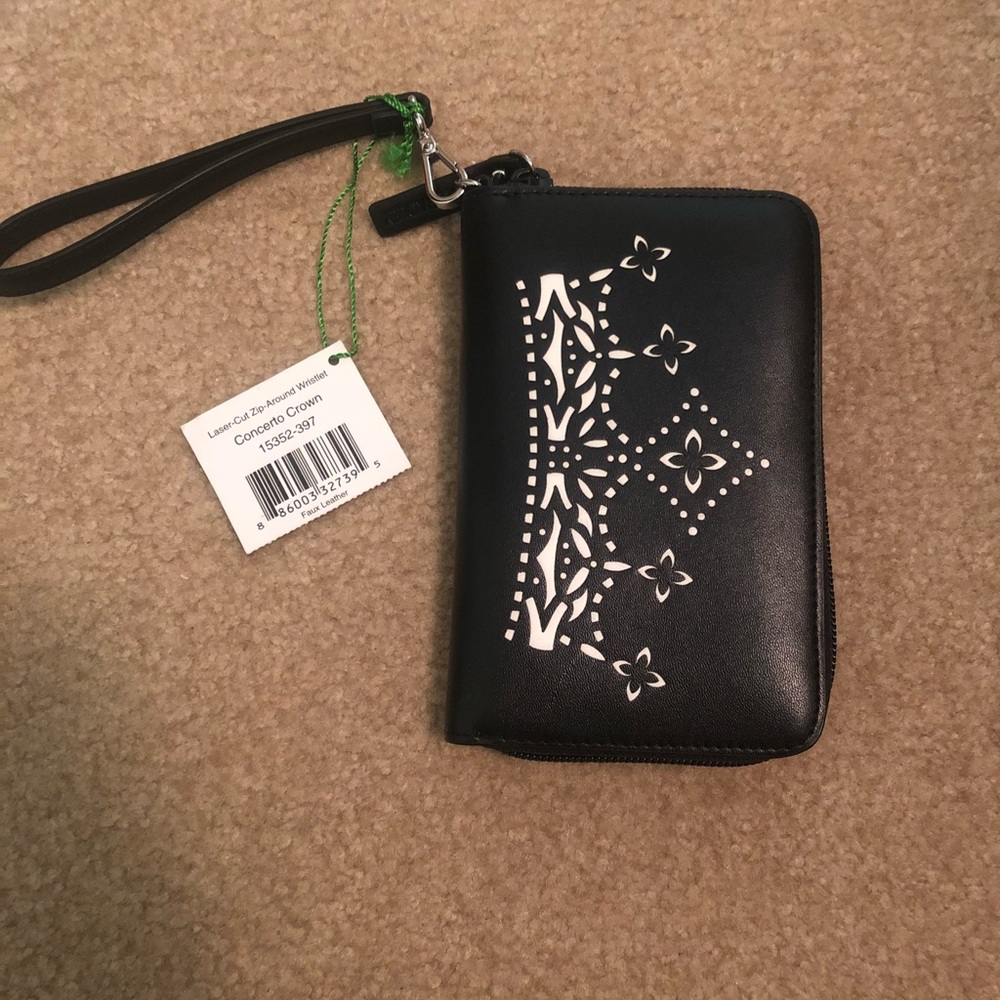 Vera Bradley Laser-Cut Zip-Around Wristlet